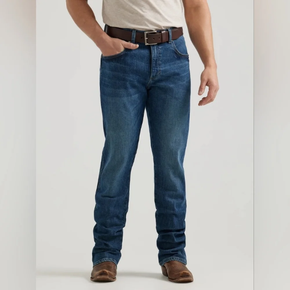 Wrangler Retro Slim Boot Denim Men's Jeans 32/30